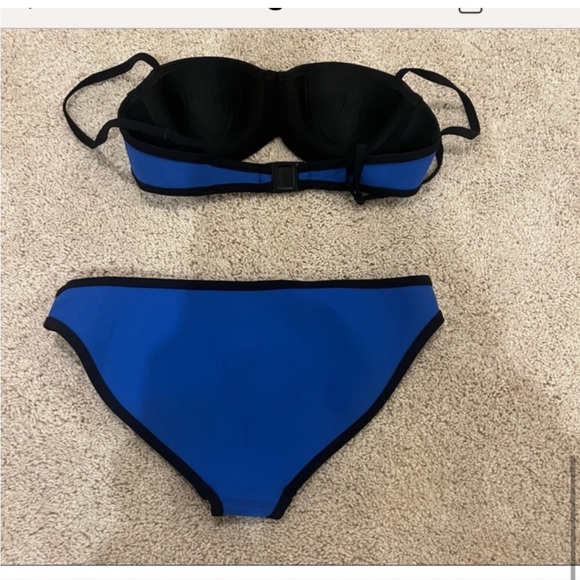 Colorblock Bikini - Picture 3 of 3